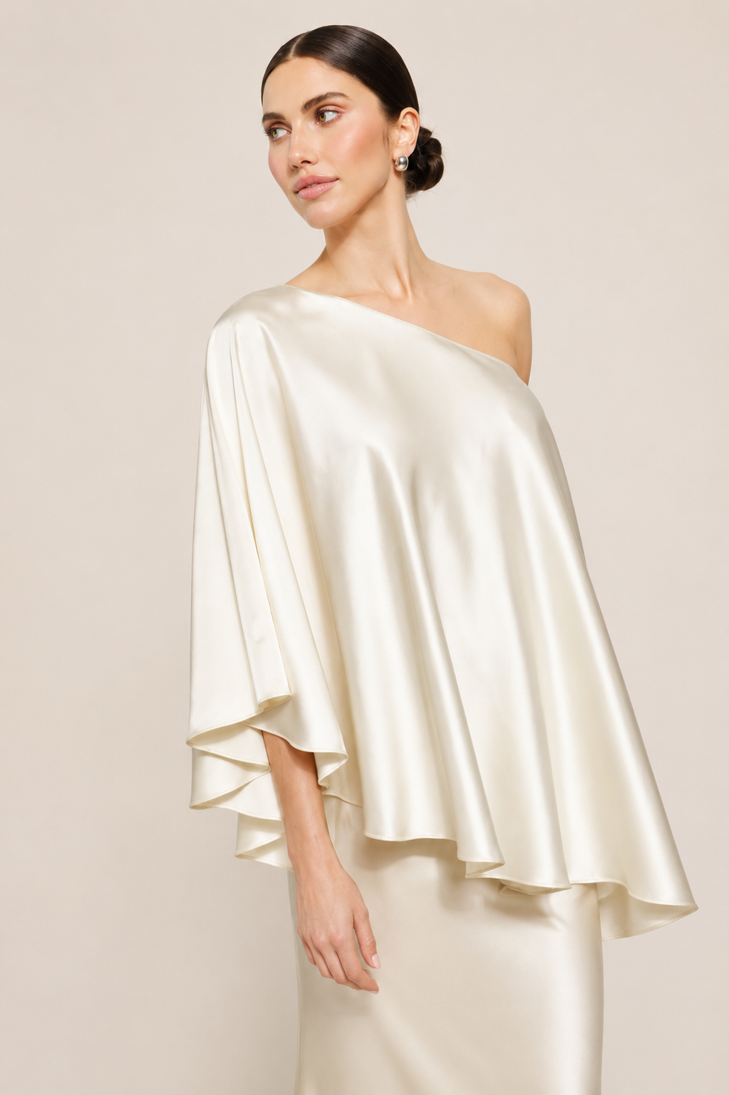 Aura cape